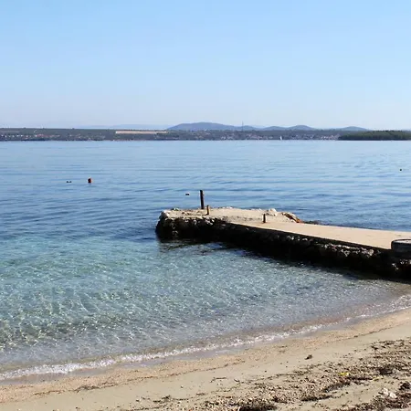 By The Sea Tkon, Pasman - 8376 شقة *