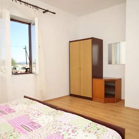 By The Sea Tkon, Pasman - 8376 Apartman *