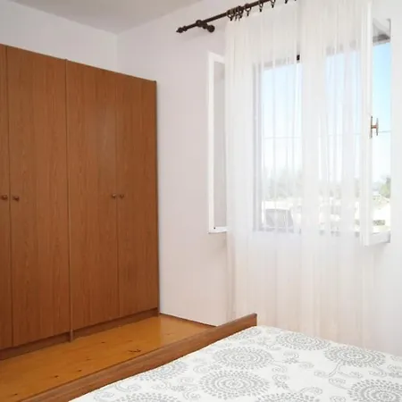 By The Sea Tkon, Pasman - 8376 Apartman