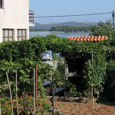 Апартаменты By The Sea Tkon, Pasman - 8376 Ткон